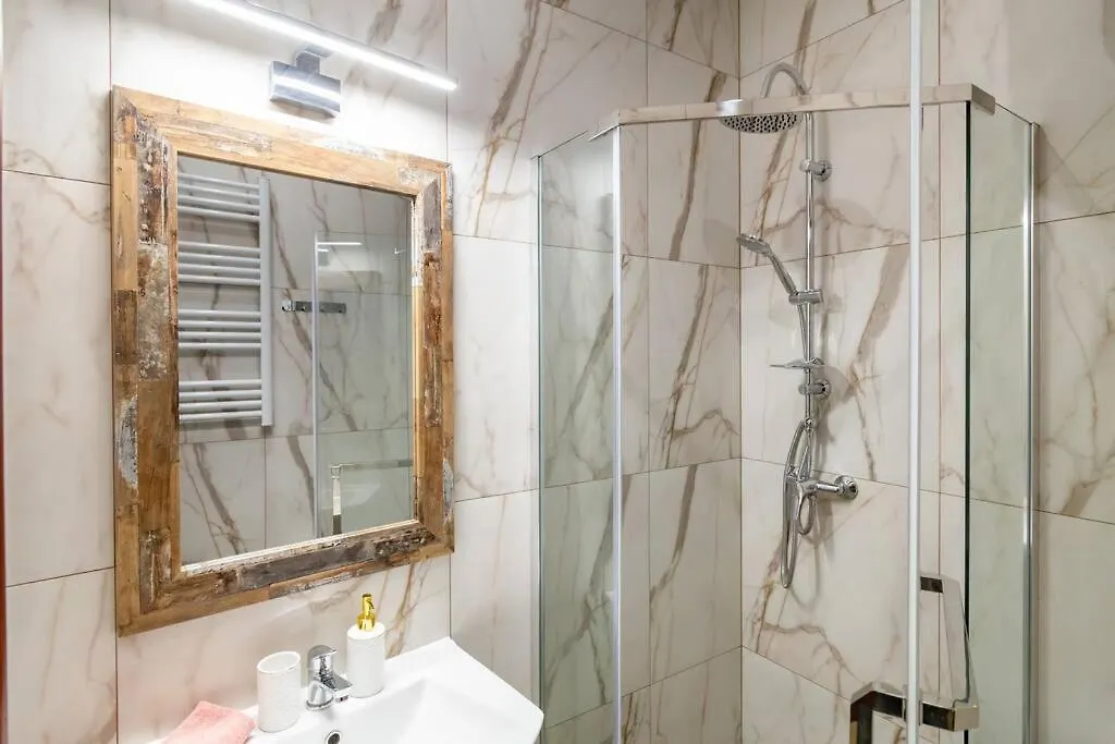 Miniscule Apartment Krakow